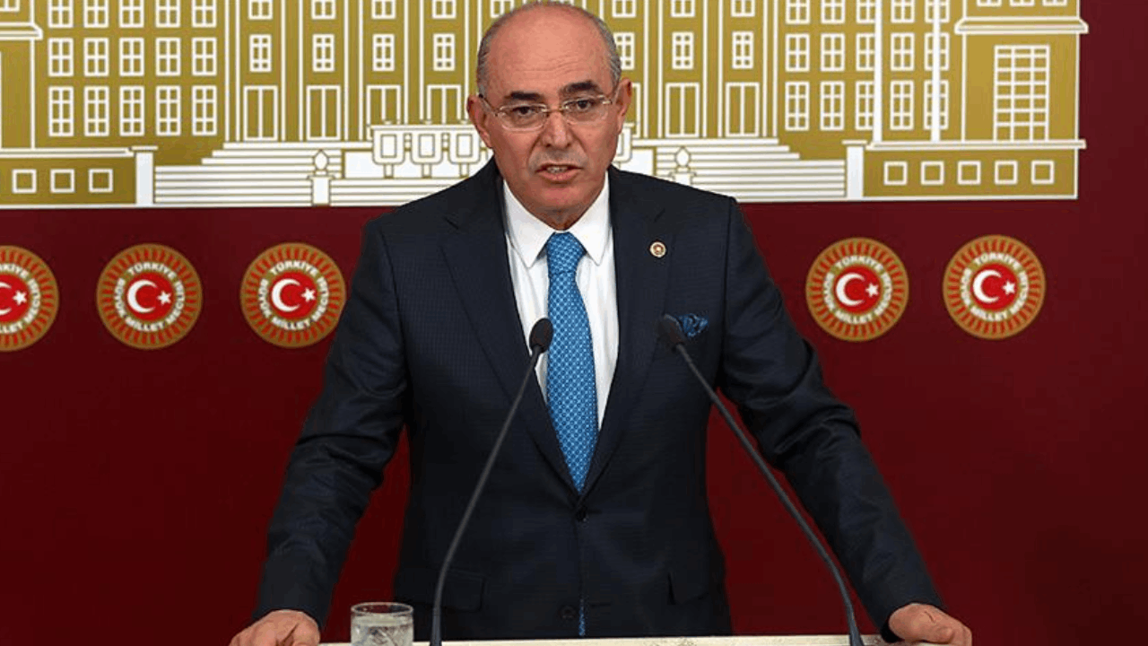 MHP'li Karakaya'dan Deva'lı Yeneroğlu'na tepki