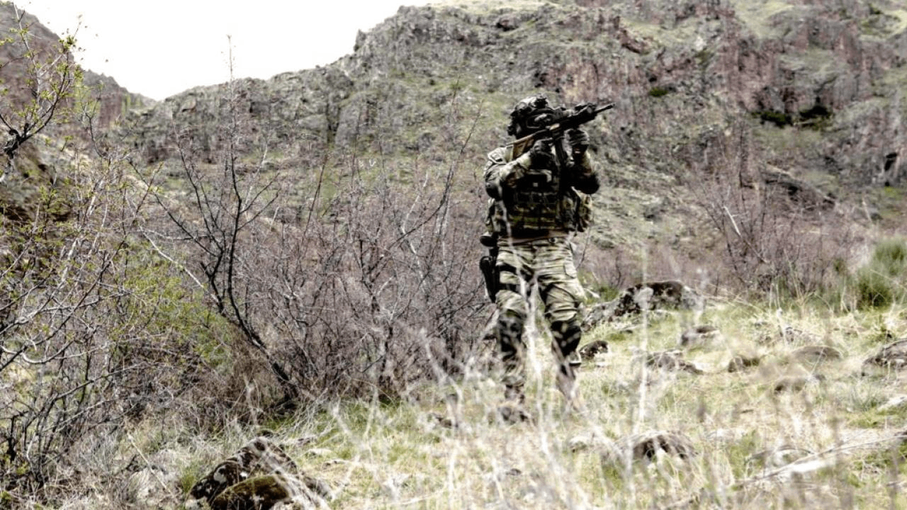 3 PKK’lı terörist Habur’da hudut karakoluna teslim oldu