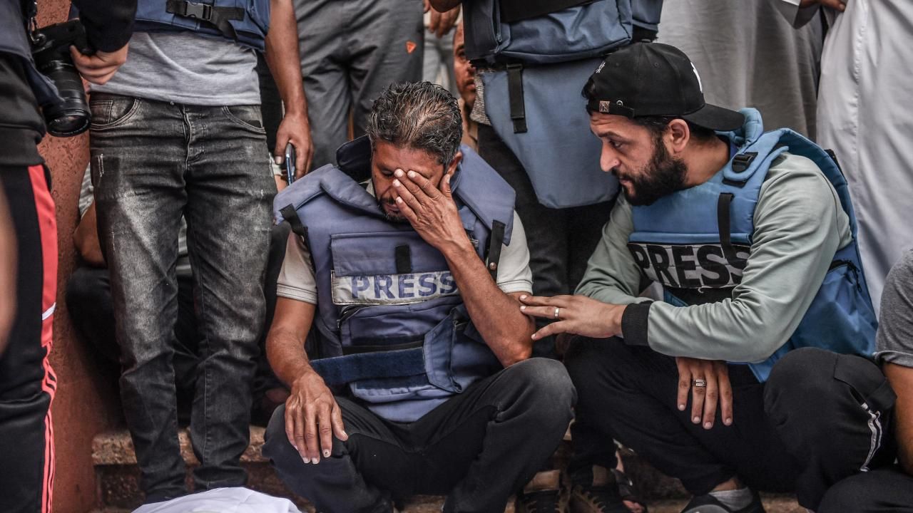 İsrail'in Gazze katliamı: 2 gazeteci daha öldürüldü