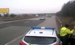 Bulgar polisi, rüşvet vermeyen Türk tır şoförüne saldırdı! 'Komşu çorba veriyor musun?'