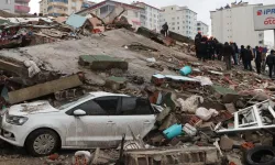 ''Kahramanmaraş'taki deprem beklenen büyük İstanbul depremini tetikler mi?'' sorusuna cevap