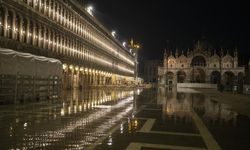 Venedik'te 'Acqua Alta' adı verilen su yükselmeleri