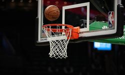 NBA'de Phoenix Suns, Philadelphia 76ers'ı mağlup etti