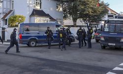 Danimarka’da Türk Büyükelçiliği önünde Kur’an-ı Kerim’e saldırı