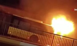 Küçükçekmece'de İETT otobüsü yandı