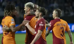 Galatasaray - Molde maçının ilk 11'leri