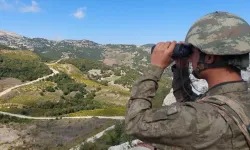 Yasa dışı yollarla sınırı geçmeye çalışan 3'ü PKK'lı 6 kişi yakalandı
