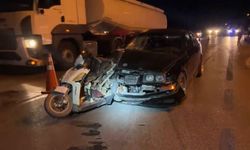 Otomobilin çarptığı elektrikli motosikletin sürücüsü öldü