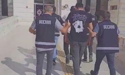 Edremit’te 20 düzensiz göçmen ile yakalanan 2 organizatör tutuklandı