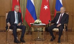 Dünyanın gözü Soçi'de... Cumhurbaşkanı Erdoğan-Putin arasındaki görüşme başladı