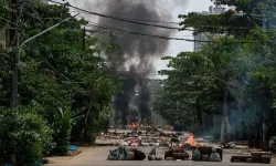 Myanmar'da muhaliflerin düzenlediği iddia edilen İHA saldırısında 5 kişi yaşamını yitirdi