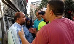 Turistleri dolandırmaya çalışan taksici ‘çeviri’ uygulamasına takıldı