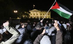 ABD'de yüzlerce kişi, İsrail'in Gazze'deki saldırılarını Beyaz Saray önünde protesto etti