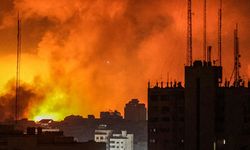 İsrail gece boyunca Gazze'yi bombaladı