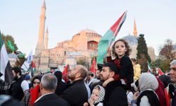 İstanbul'da Filistin'e destek yürüyüşü: Binlerce kişi katıldı