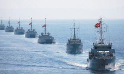 Doğu Akdeniz'de tatbikat! Türk donanmasından ABD ve İngiltere'ye mesaj: 'Buradayız'