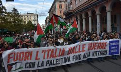 İtalya'da Filistin'e destek yürüyüşü
