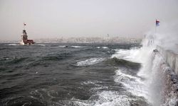 AKOM'dan İstanbul'a fırtına ve dolu yağışı uyarısı