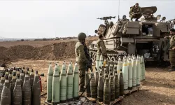 İsrail ordusu, Lübnan sınırında "saldırı hazırlığındaki" 2 grubu hedef aldığını bildirdi