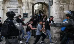 Kudüs'te her cuma aynı zulüm