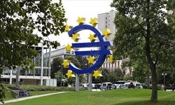 Avrupa Merkez Bankası faiz oranını sabit tuttu