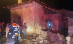 Aksaray'da müstakil evde yangın faciası: Yaşlı kadın öldü