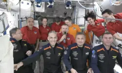 Türkiye'nin ilk astronotu Alper Gezeravcı uzay istasyonunda! Dünya'ya Türkçe mesaj