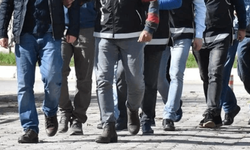 Kırmızı bültenle aranan 6 DEAŞ'lı Adana'da yakalandı