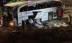 Mersin'de korkunç kaza!  Yolcu otobüsü devrildi: 9 ölü, 30 yaralı