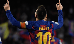 Nostaljik hazine: Messi peçeteyle bile tarih yazıyor