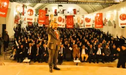 Partilerinden istifa eden 170 kişi MHP'ye katıldı
