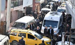 İzmir'de öldürülen taksi şoförünün cenazesi memleketine götürüldü