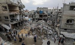 İsrail'in 223 gündür saldırılarını sürdürdüğü Gazze'de can kaybı 35 bin 272'ye çıktı