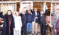 MHP’li Aysun Karabulut’tan esnaf ziyareti