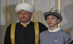Moskova'daki saldırıda onlarca hayat kurtaran Müslüman gence madalya