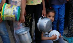Gazze'de can kaybı 34 bini aştı... Hayatta kalanlar açlıkla savaşıyor!