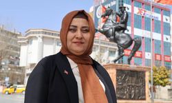 Kırşehir'in en büyük mahallesinin muhtarı kadın oldu