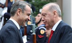 Gözlerini Miçotakis'in ziyaretine diktiler! Yunan basınından ''Türkçe'' manşet
