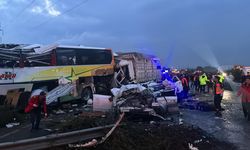 Mersin'deki zincirleme kazada hayatını kaybedenlerin sayısı 11'e yükseldi