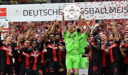 Şampiyon Bayer Leverkusen, sezonu namağlup tamamladı