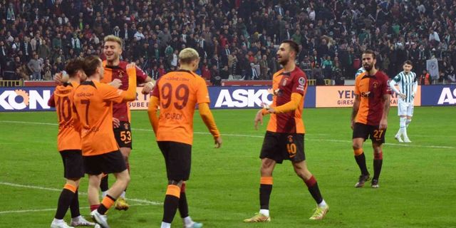 Son 17 sezonun en iyisi! Okan Buruk'lu Galatasaray tarih yazdı