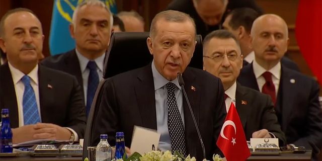 Cumhurbaşkanı Erdoğan: Deprem bölgesinde 650 bin konut yaparak teslim edeceğiz