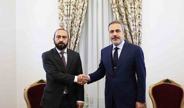 Bakan Fidan, Ermeni mevkidaşı Mirzoyan ile görüştü