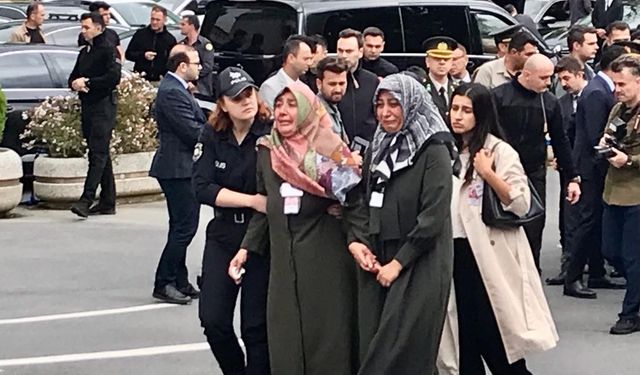Şehit polis Cihat Ermiş için İstanbul Emniyet Müdürlüğü’nde tören düzenlendi