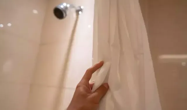 Duş başlığımız bizi hasta edebilir mi? 'Suyu birkaç dakika akıtın, duş kabininin kapısını ya da perdeyi aralık bırakın'