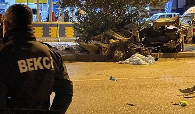 Adana'da feci kaza: 3 kişi öldü, 2 kişi yaralandı