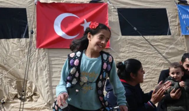 Deprem bölgesindeki çocuklar için ara tatil etkinlikleri düzenleniyor