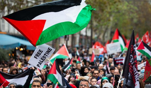Fransa'da 'Gazze'de barış' gösterisi yasaklandı