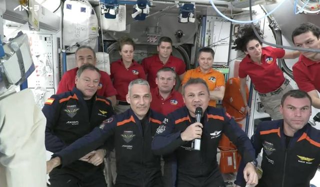İlk Türk astronot Gezeravcı İle birlikte Ax-3 ekibi uzay istasyonuna ulaştı