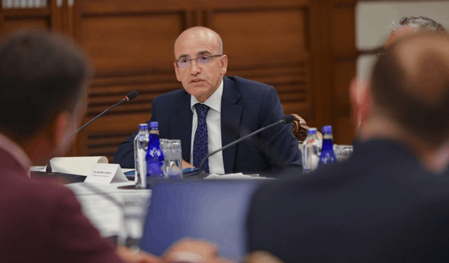 Bakan Mehmet Şimşek: "İlk önceliğimiz fiyat istikrarını sağlamak"